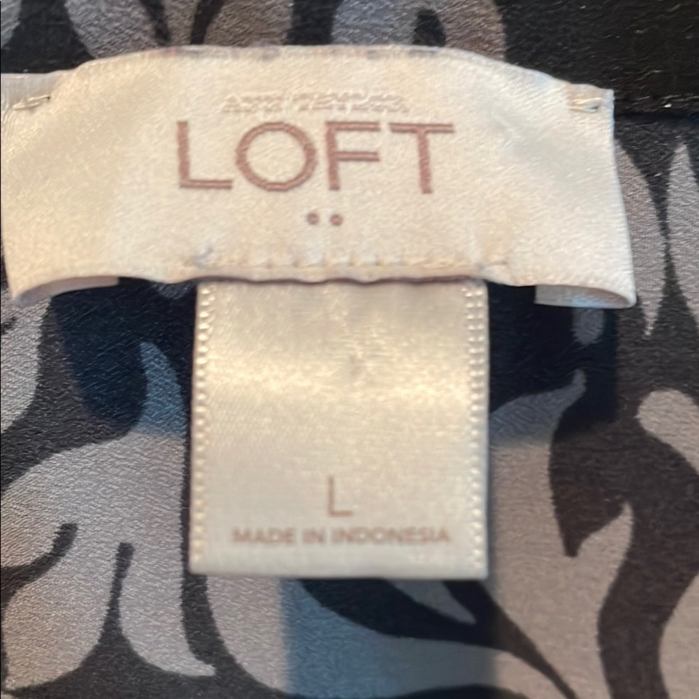 Loft Top - Picture 3 of 9